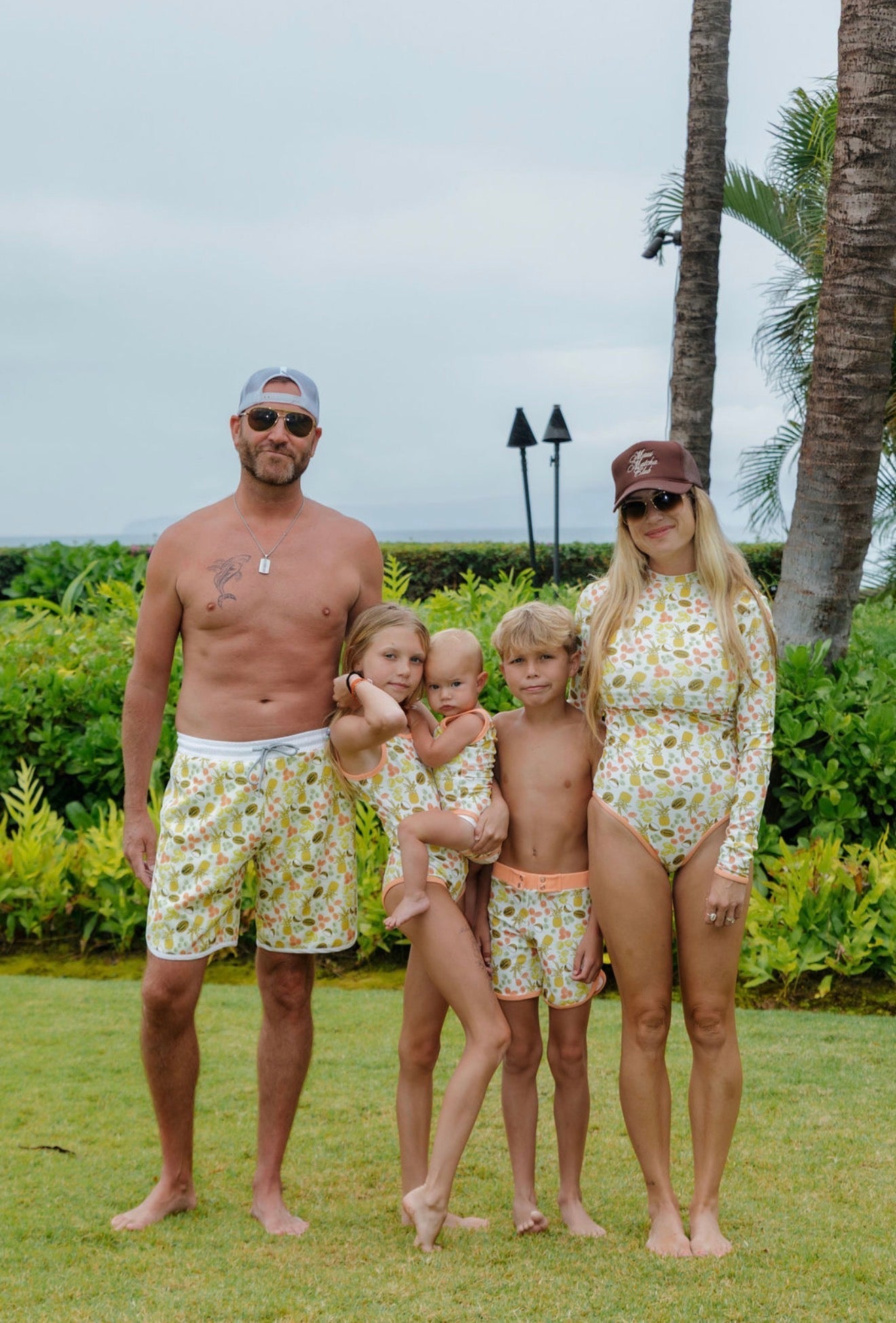 Lainsnow X The Last Mango- Men’s Sunset Beach Broadshorts- Tiki Bar