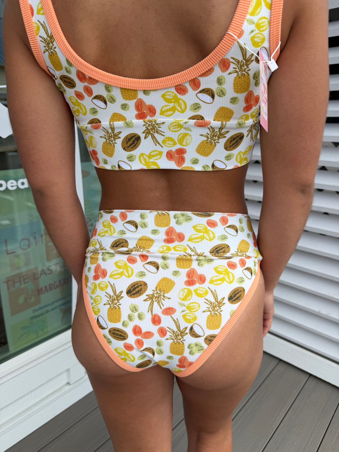 Lainsnow X The Last Mango - Bottom- Tiki Bar